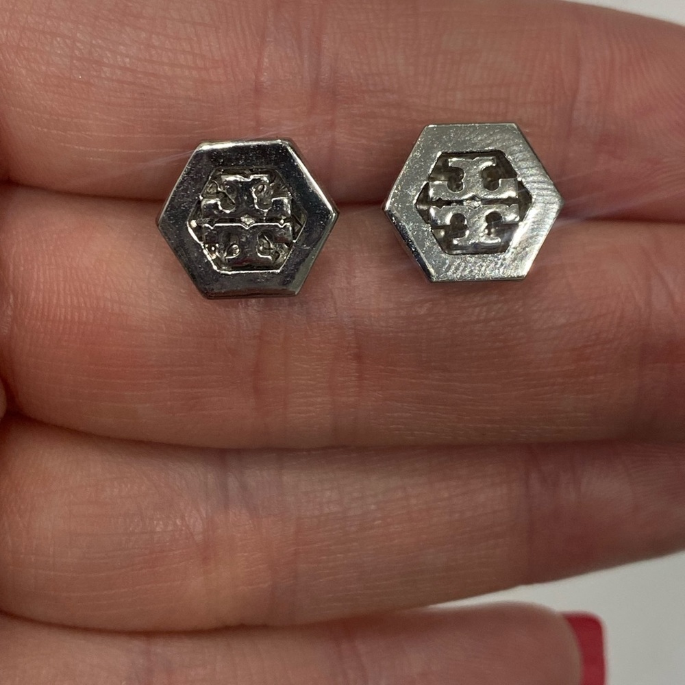 Tory burch stud earrings